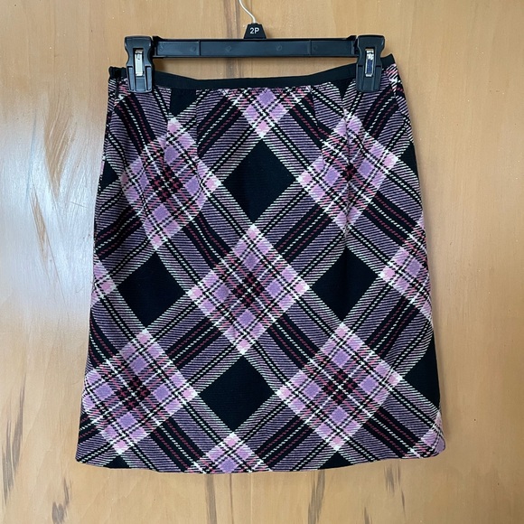 Ann Taylor LOFT wool plaid skirt size 2P - Picture 2 of 7